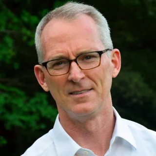 Inglis head shot