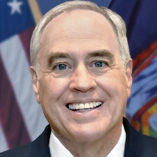 DiNapoli head shot